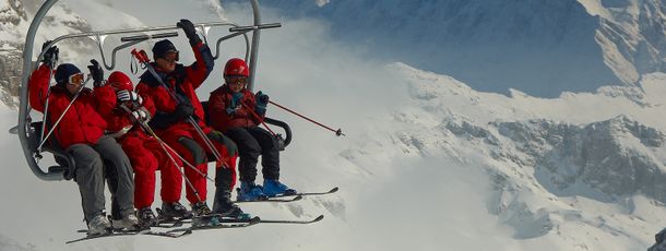 Während der Liftfahrt kann man den Rundumblick auf die Julischen Alpen genießen.