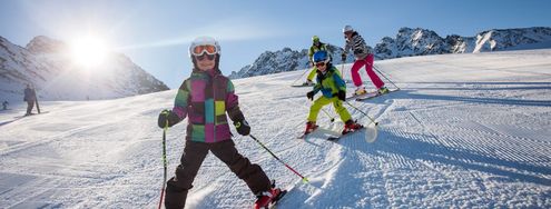 Nauders ist ein Top-Skigebiet für den Winterurlaub mit der ganzen Familie.