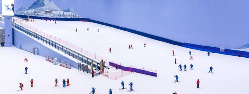 In der zweitgrößten Skihalle der Welt, dem Sunac Snow Park in Guangzhou, laufen die Liste seit einigen Tagen wieder.