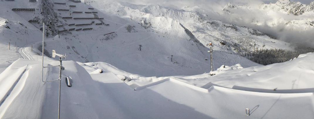 Heftiger Wintereinbruch: 1 Meter Neuschnee in 12 Stunden