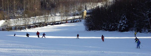 Das Skigebiet Waldmünchen liegt im Bayerischen Wald