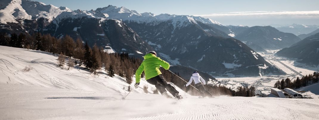 Am Rosskopf erwarten dich sonnenverwöhnte Pisten und eine atemberaubende Kulisse.