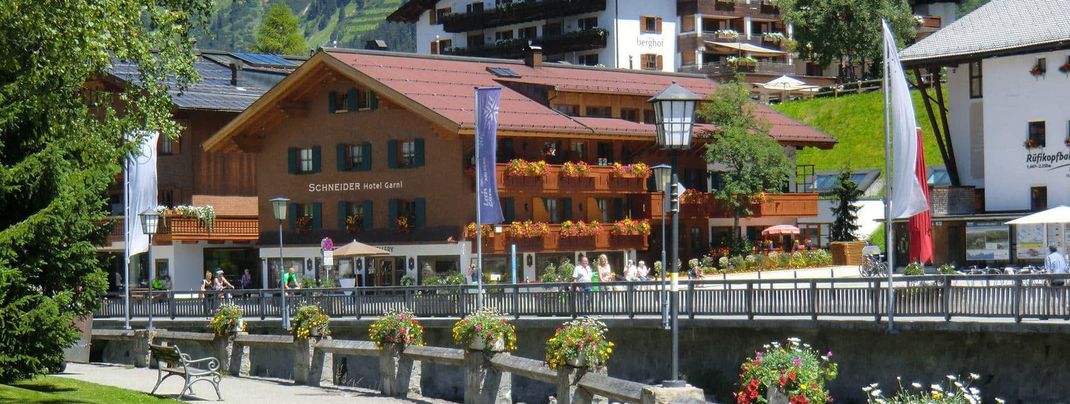 Unser Haus im Sommer