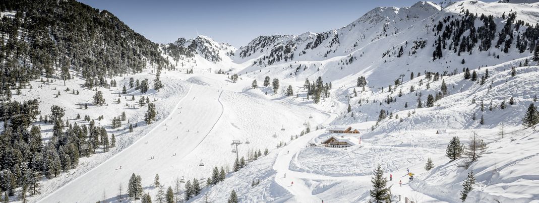 Rote Abfahrten zwischen Balbach- und Wetterkreuzbahn