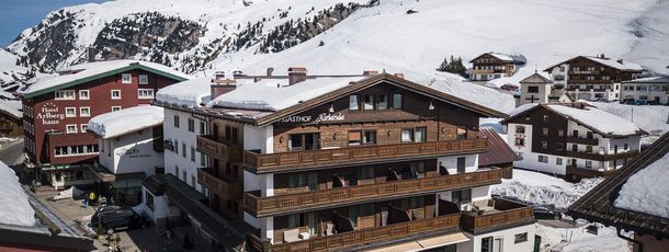 Detaillierte Infos zur Unterkunft Hotel Hirlanda