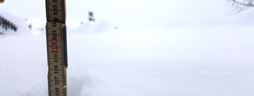 Knapp 120 Zentimeter Neuschnee liegen im Tal in Serfaus Fiss Ladis.