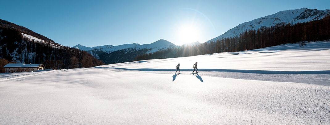 Gewinnspiel Gewinne einen Langlaufurlaub für zwei Personen.