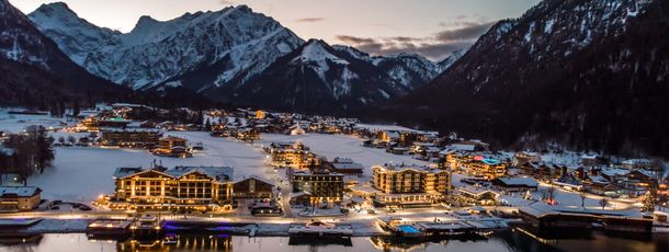 Pertisau in der Abenddämmerung