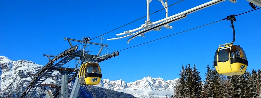 With the Medrigjoch gondola you enter the ski area.