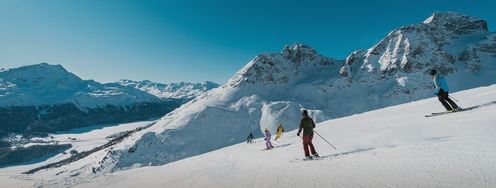 In the Engadin, culinary delights await you alongside fantastic slopes.