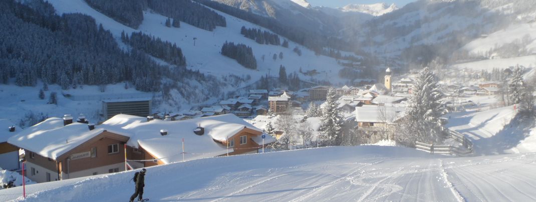 Ski in und Ski out !!! Direkt an der Ederabfahrt Nr. 51