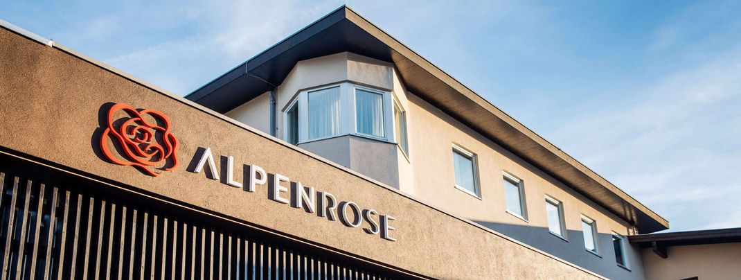 Aussenansicht Hotel ALPENrose