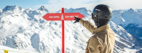 Elf mal zum Gipfel und wieder zurück und du wirst Teil der Geschichte des 8848 Skiclubs.