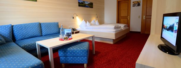 Panoramagasthof Kristberg im Silbertal, der Genießerberg im Montafon - Familienzimmer 