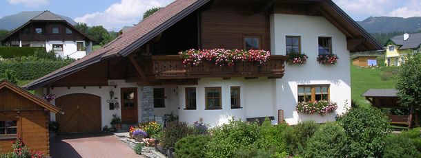 Sommeransicht Haus Esl