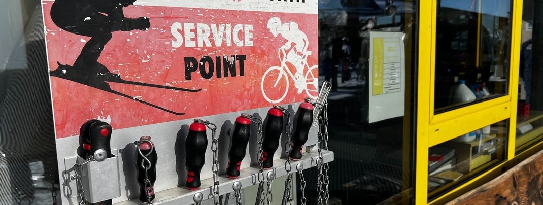 Service-Point direkt an der Piste.
