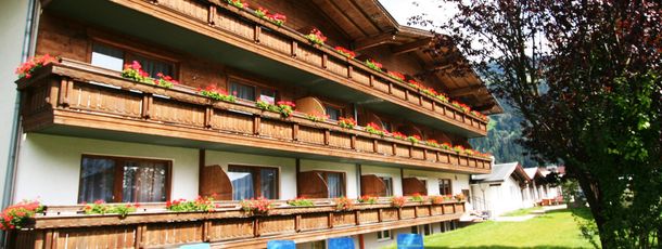 Aussenansicht - first mountain Hotel