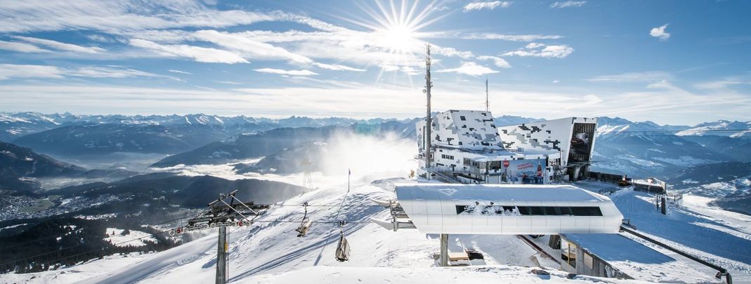 Futuristische Architektur: Die neue GALAAXY-Bergstation in Laax