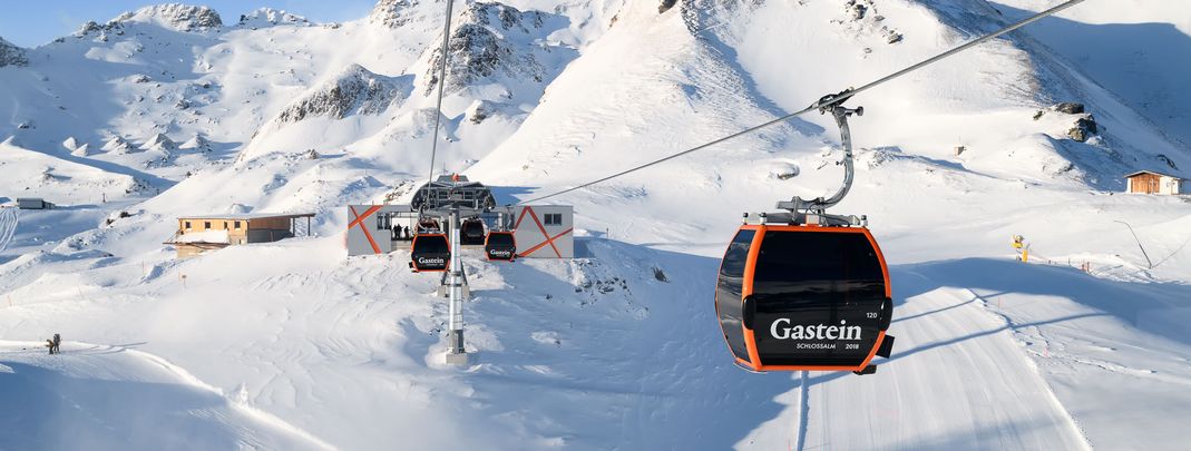 Die neue Bergstation besticht schon äußerlich durch ihr besonderes Design.