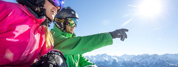 Genieße den Panoramablick über das Zillertal.