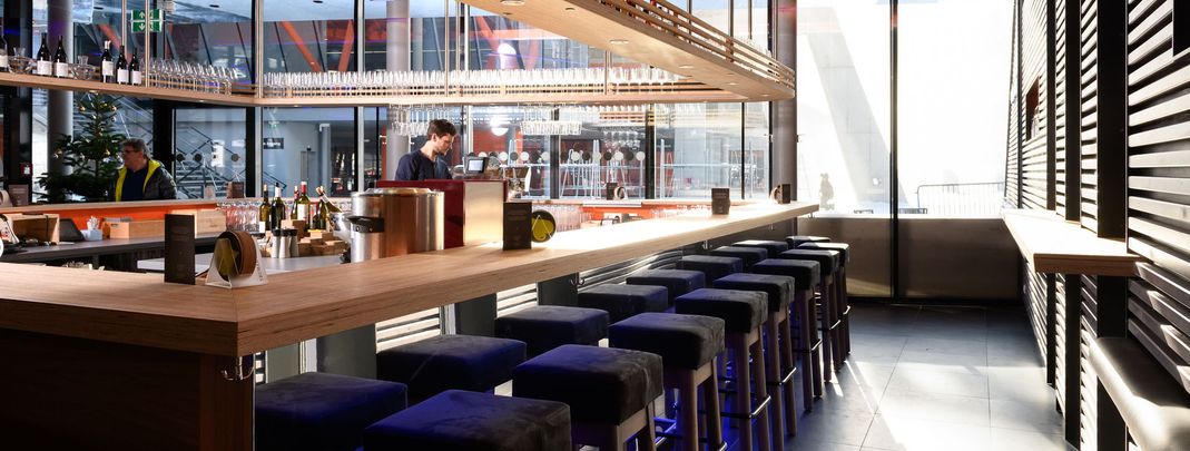 Modern: Die Weitmoserin an der neuen Talstation der Schlossalmbahn