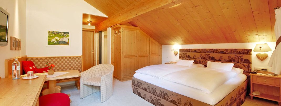 Detaillierte Infos zur Unterkunft Hotel Alpenland