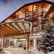 General information about your stay at The Central - Alpine . Luxury . Life