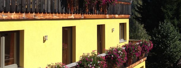 Haus Aperies - direkt am Wanderweg