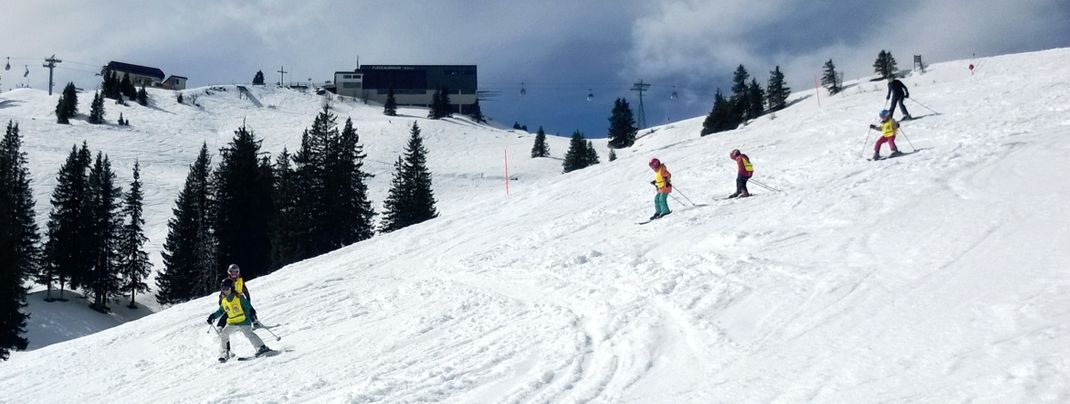 In Kitzbühel können auch die Kleinen das Skifahren lernen - wie hier auf der Kapellenabfahrt