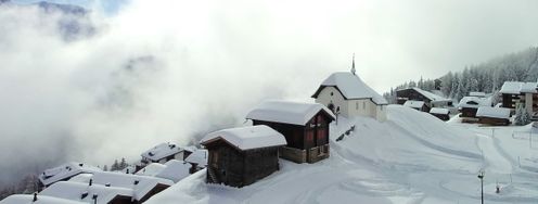 In der Aletsch Arena sind bis Sonntag knapp 80 cm Neuschnee gemeldet.