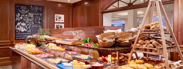 Alpenhaus.Frühstücksbuffet