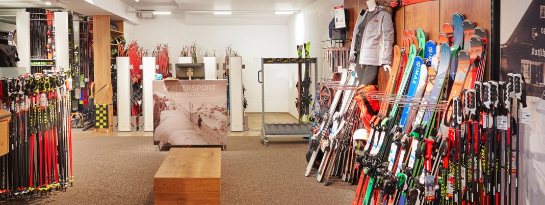 Sportshop mit Schiverleih direkt im Alpenhaus