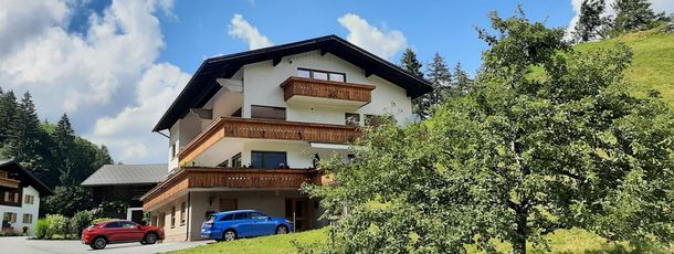 Ferienwohnung Tschagguns Ansicht Haus