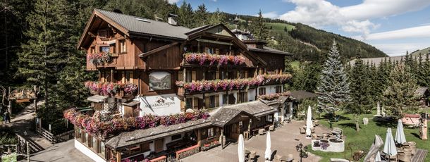 Detaillierte Infos zur Unterkunft Aqua Bad Cortina - Hotel und Mineralbäder