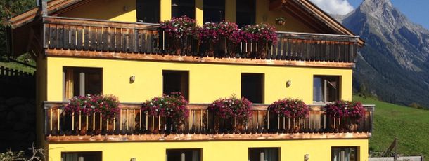 Haus Aperies with its great view in summer