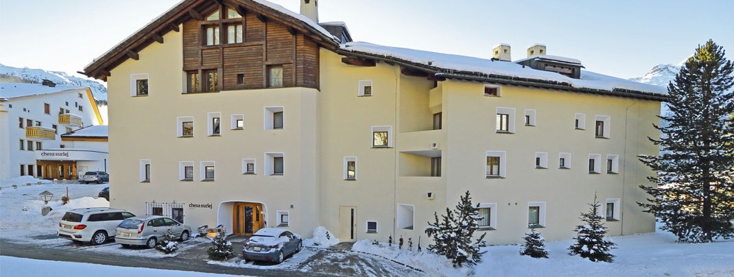 Hotel aussen / Eingang