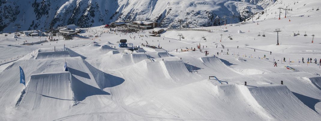 Blick auf den Ischgl Snowpark an der Idalp