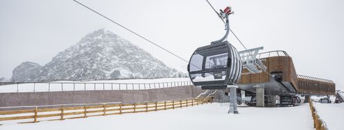 Im Dezember 2022 eröffnet, im Januar 2023 offiziell eingeweiht: die neue Naifjochbahn in Meran 2000.