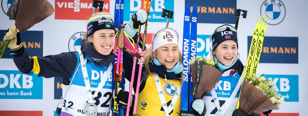 Ingrid Tandrevold holt sich den Einzelsieg vor Elvira Öberg und Ida Lien.