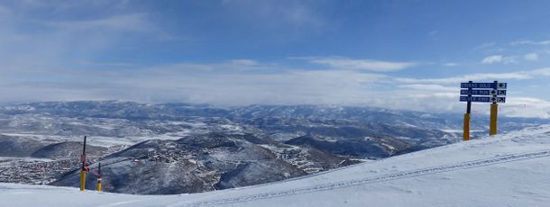 Slightly above the King Con Express.