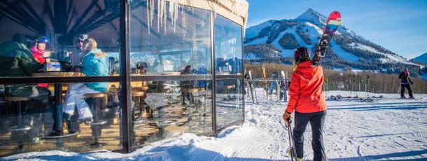 Umbrella Bar at Ten Peaks
