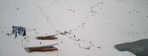 Nichts geht mehr im Skigebiet von Portillo. Der heftige Schneesturm hat den Skibetrieb samt Zufahrtsstraßen lahm gelegt.