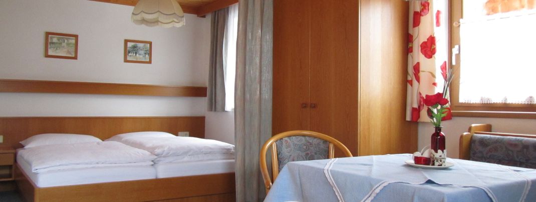 Appartment mit Wohn-Schlafraum