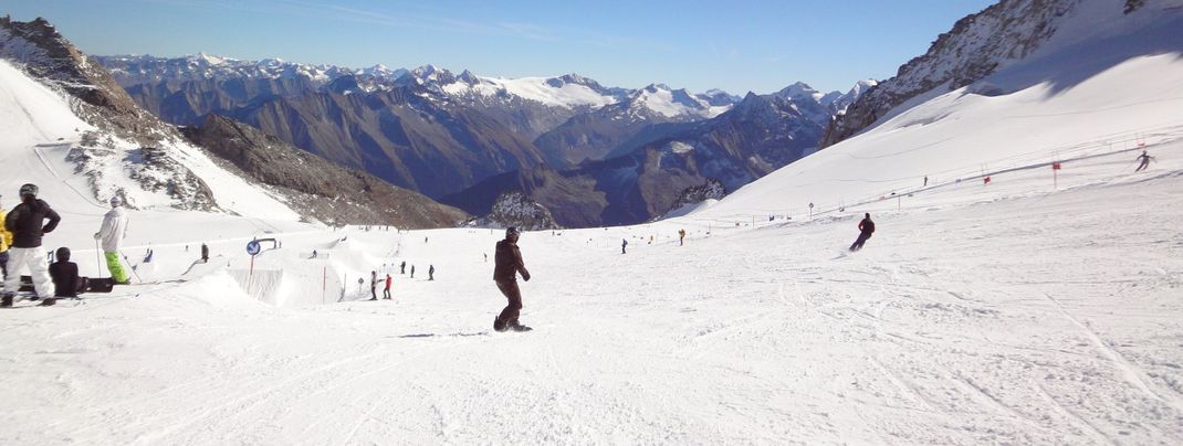 An 365 Tagen im Jahr kannst du am Hintertuxer Gletscher Skifahren.