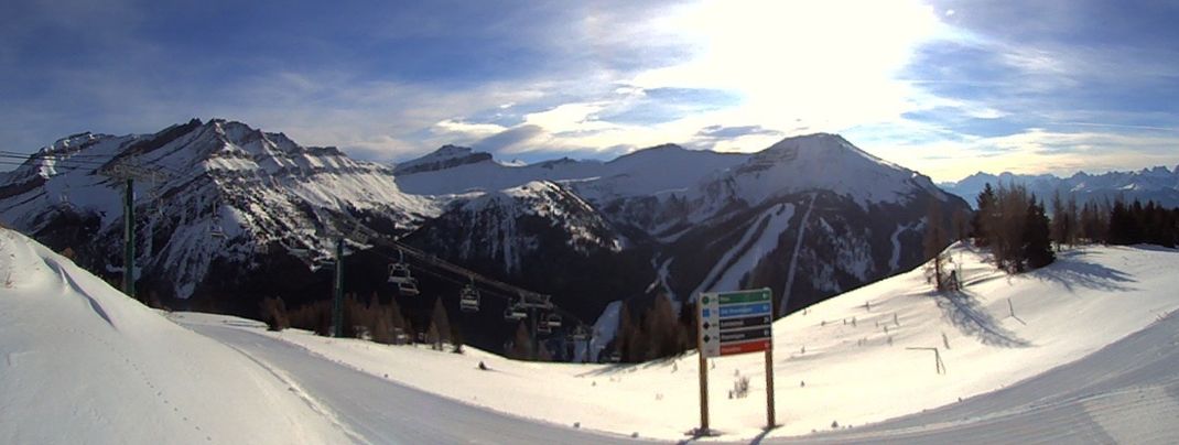 Das bekannteste Skigebiet Albertas - Lake Louise - hat seit dem 7.11. seine Lifte und Pisten geöffnet.