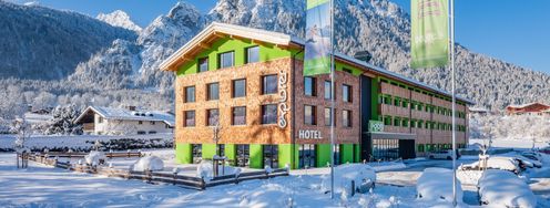 Dein Basislager in Traumlage - Das Explorer Hotel Berchtesgaden im Winter