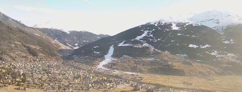 Die Weltcupabfahrt endet direkt in Bormio.