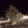 Jeden Mittwoch, Samstag und Freitag kann auch nach Einbruch der Dunkelheit die Piste erkundet werden