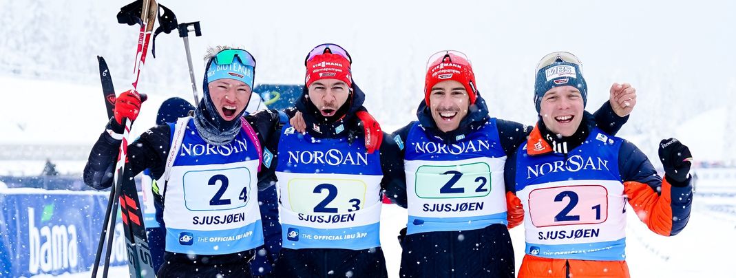 Silbermedaille für die deutschen Herren mit Leonhard Pfund, Danilo Riethmüller, Simon Kaiser und Elias Seidl.