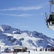 Wintersports enthusiasts are conveyed with 130 lifts.